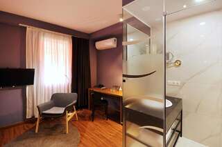 Отель Elle Boutique Hotel Тбилиси Улучшенный двухместный номер с 1 кроватью-4